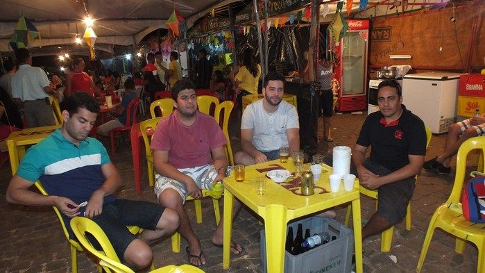 'Muita animação', na última noite de shows do São João do bairro Codó em Dom Expedito Lopes - Imagem 44