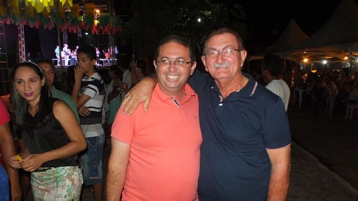 'Muita animação', na última noite de shows do São João do bairro Codó em Dom Expedito Lopes - Imagem 47