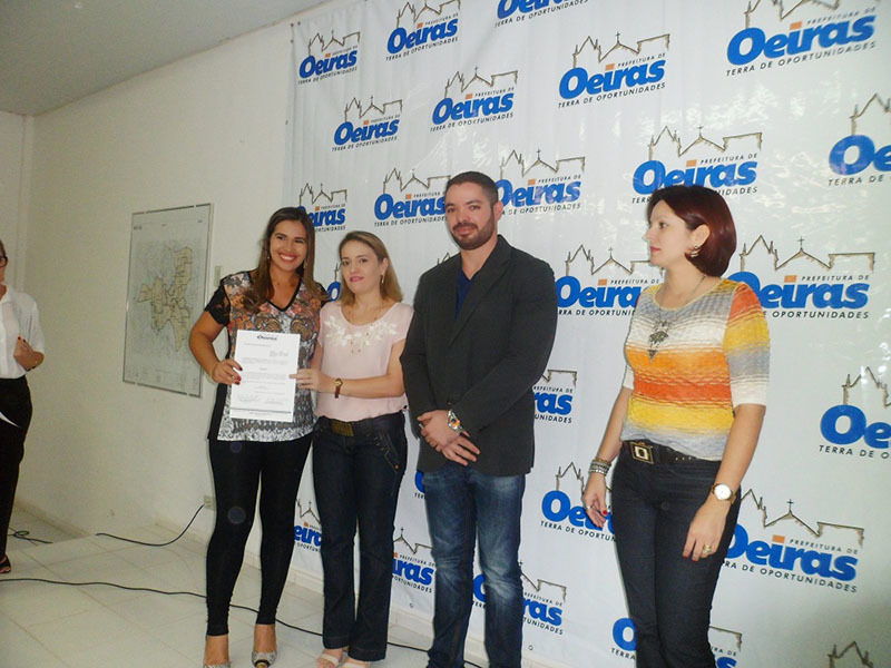 Solenidade de posse de concursados em Saúde e Assistência Social acontece em Oeiras