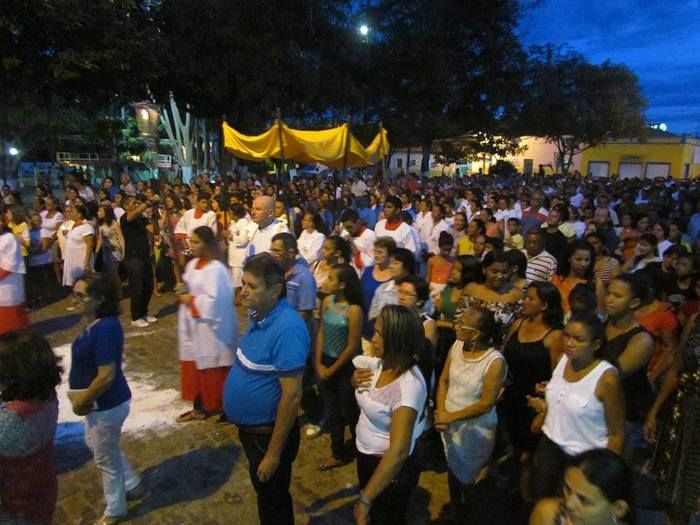 Missa e procissão marcam feriado de Corpus Christi em Barras - Imagem 8