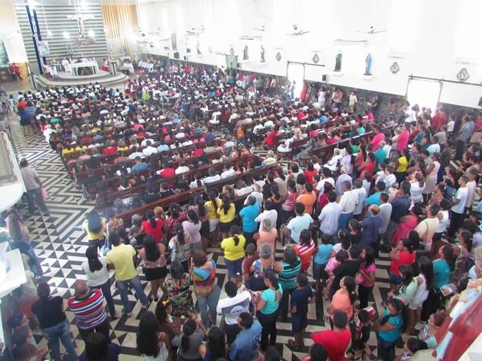 Missa e procissão marcam feriado de Corpus Christi em Barras - Imagem 1