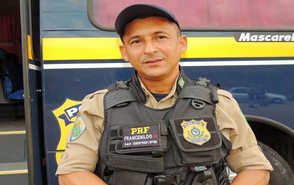 PRF trás Cinema Rodoviário à Pedro II