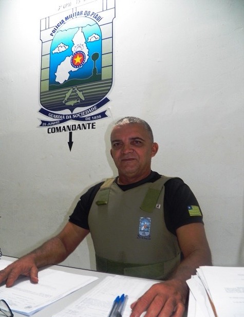 Tenente Carcará por seu serviços prestados recebe medalha de honra ao mérito - Imagem 1