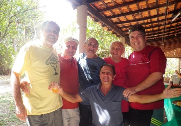 Ex-prefeito de Barras Joaquim Lucas comemora aniversário ao lado de amigos e familiares - Imagem 8