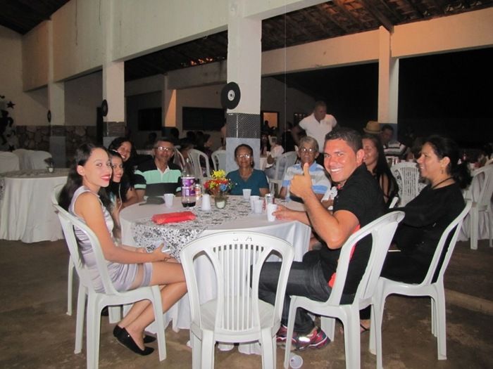 Professora Marinês Miranda comemora 60 anos com uma linda festa  - Imagem 13