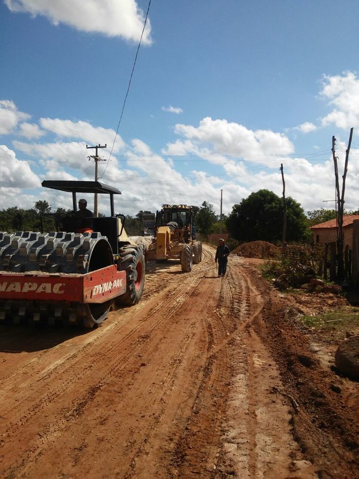 Obras de asfaltamento do trecho da PI-331, compreendido entre Boa Hora e a PI-111, estão a todo vapor. - Imagem 17