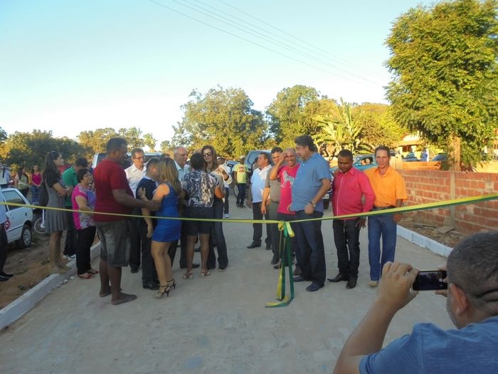 Exclusivas: Fotos da inaugurações nas festividade dos 78 anos de emancipação política de São Pedro do Piauí  - Imagem 28