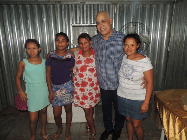 Dia do evangélico reúne multidão em praça pública na cidade de Água Branca - Imagem 52