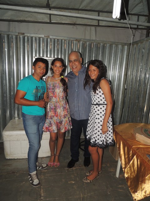 Dia do evangélico reúne multidão em praça pública na cidade de Água Branca - Imagem 21