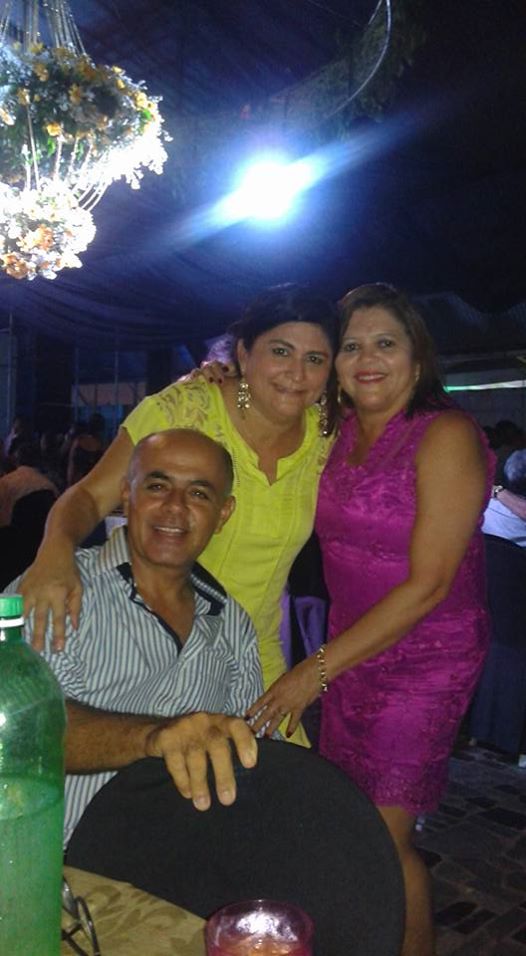 Festa das Rosas movimentou noite de sexta em Barras - Imagem 13