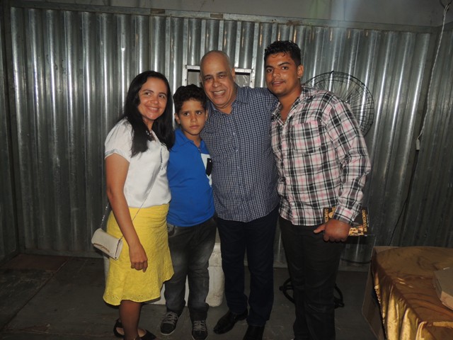 Dia do evangélico reúne multidão em praça pública na cidade de Água Branca - Imagem 53