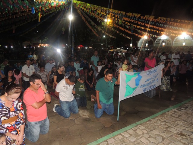 Dia do evangélico reúne multidão em praça pública na cidade de Água Branca - Imagem 3