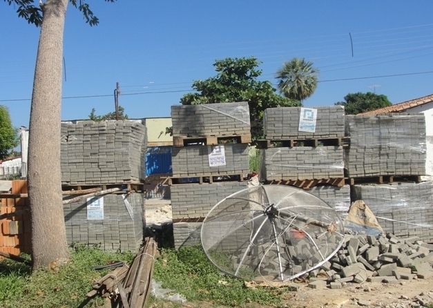 Prefeitura de Barras recupera a Praça Lucílio de Albuquerque - Imagem 3