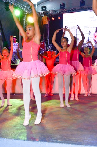 Segunda Noite No Palco da Cultura da XXXII Semana Cultural da Juventude Ipiranguense - Imagem 30