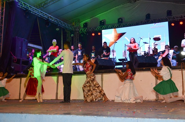 Segunda Noite No Palco da Cultura da XXXII Semana Cultural da Juventude Ipiranguense - Imagem 186