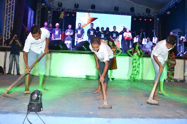 Segunda Noite No Palco da Cultura da XXXII Semana Cultural da Juventude Ipiranguense - Imagem 105