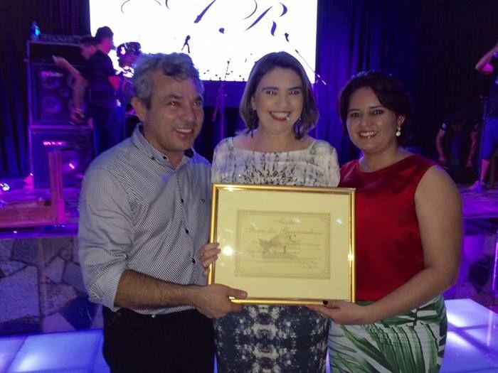 Festa das Rosas movimentou noite de sexta em Barras - Imagem 4