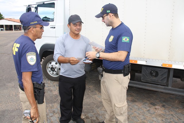 Secretaria Municipal de Saúde Promoveu a Campanha Viva no Trânsito - Imagem 29