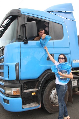 Secretaria Municipal de Saúde Promoveu a Campanha Viva no Trânsito - Imagem 4