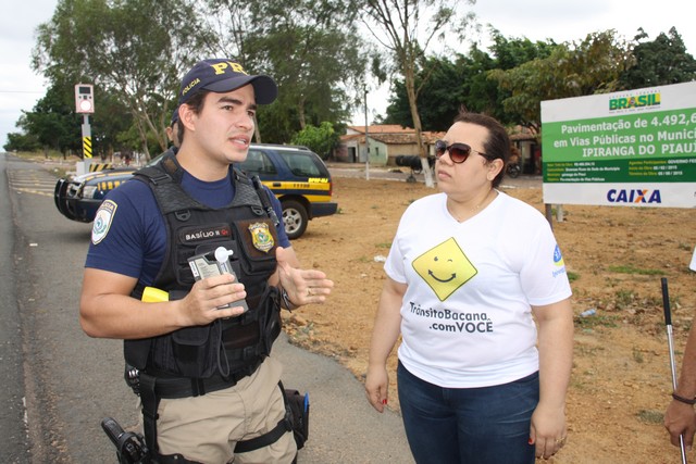 Secretaria Municipal de Saúde Promoveu a Campanha Viva no Trânsito - Imagem 19