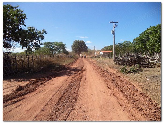 Prefeitura de Inhuma recupera estradas vicinais do município - Imagem 4