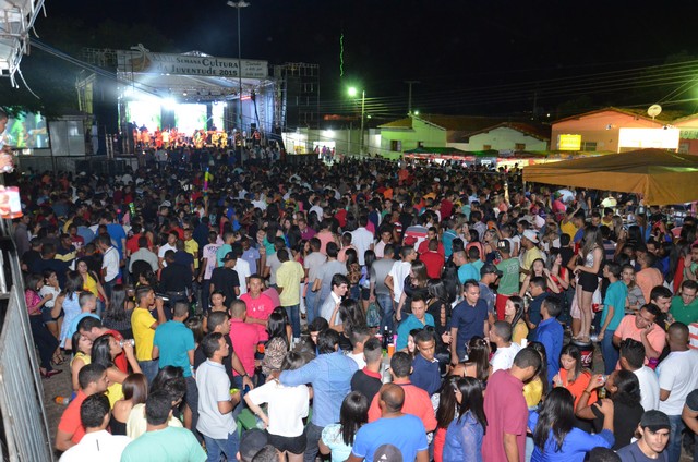 Toca do Vale Arrasta Multidão Na Quarta-Feira da XXXII Semana da Juventude - Imagem 75