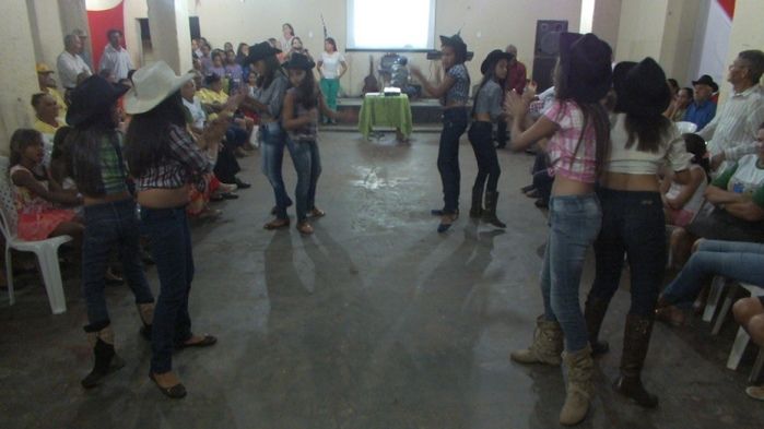 Dom Expedito Lopes, fez festa para homenagear o grupo da melhor idade de Paquetá-PI - Imagem 62
