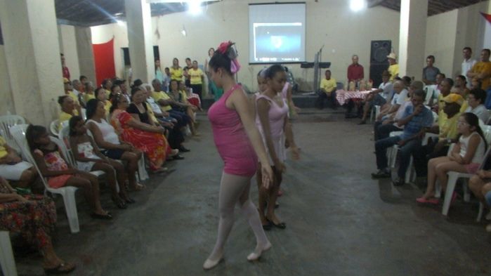 Dom Expedito Lopes, fez festa para homenagear o grupo da melhor idade de Paquetá-PI - Imagem 90