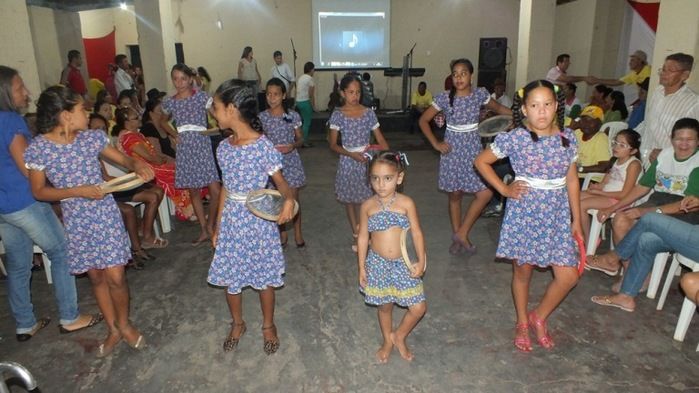Dom Expedito Lopes, fez festa para homenagear o grupo da melhor idade de Paquetá-PI - Imagem 68