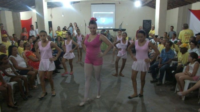 Dom Expedito Lopes, fez festa para homenagear o grupo da melhor idade de Paquetá-PI - Imagem 82