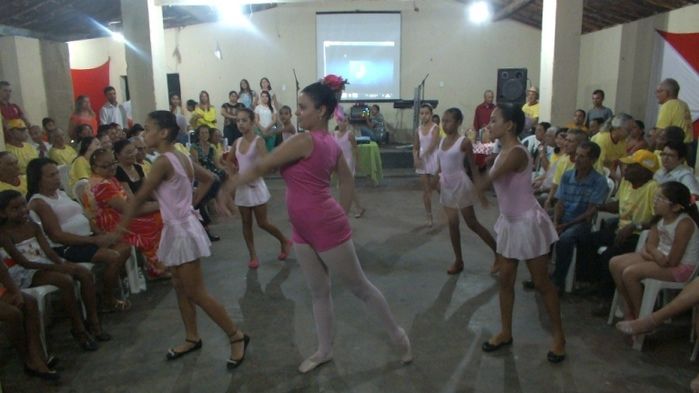 Dom Expedito Lopes, fez festa para homenagear o grupo da melhor idade de Paquetá-PI - Imagem 83