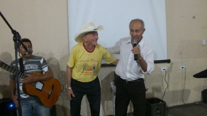 Dom Expedito Lopes, fez festa para homenagear o grupo da melhor idade de Paquetá-PI - Imagem 172