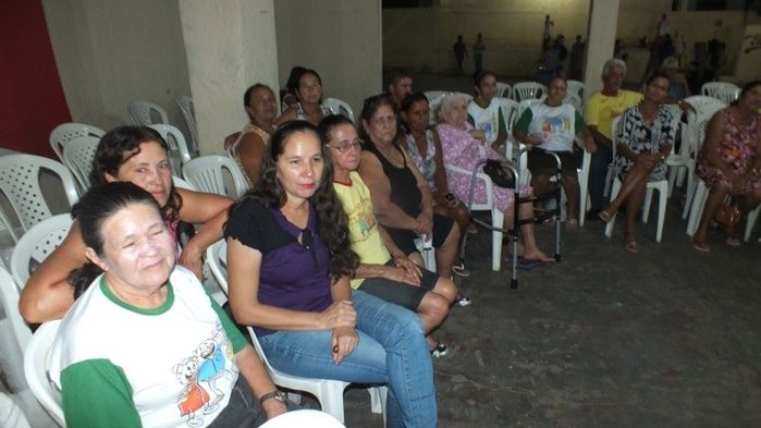 Dom Expedito Lopes, fez festa para homenagear o grupo da melhor idade de Paquetá-PI - Imagem 29