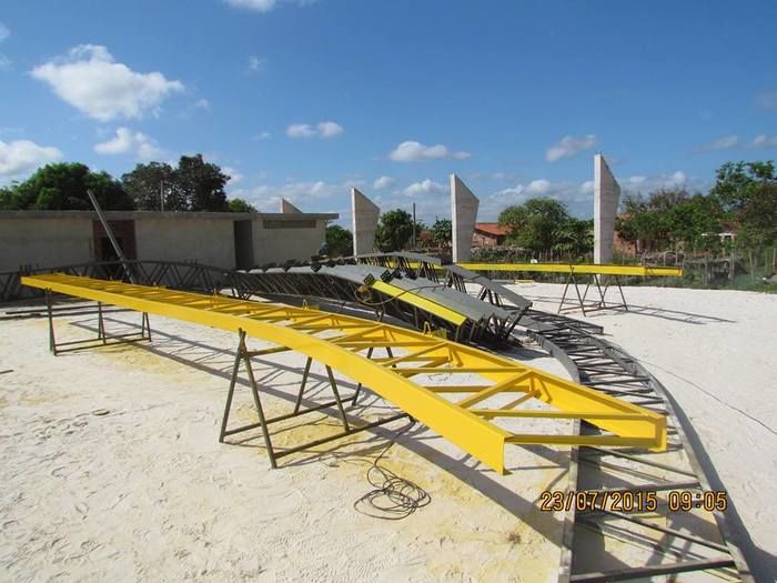 Quadra esportiva da Vila França recebe estrutura metálica - Imagem 1