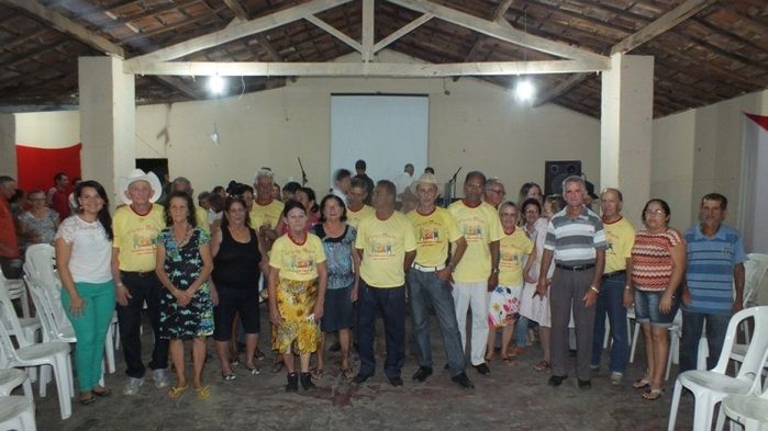 Dom Expedito Lopes, fez festa para homenagear o grupo da melhor idade de Paquetá-PI - Imagem 180