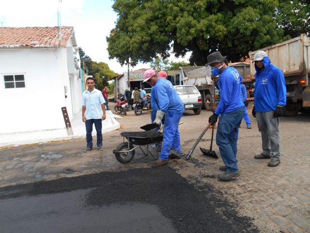 Começa a Recuperação Asfáltica em Ipiranga do Piauí - Imagem 13