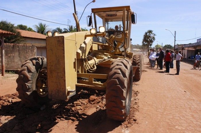  Asfaltamento da principal Avenida de Miguel Alves é  iniciado pelo Governo - Imagem 7