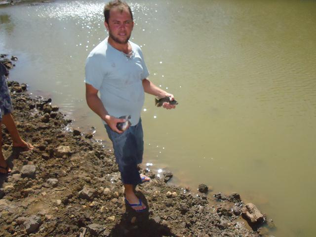 Dr. Zé Maria comemora com a População a Reforma do Tanque em Furta-Lhe a Volta - Imagem 2