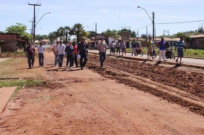  Asfaltamento da principal Avenida de Miguel Alves é  iniciado pelo Governo - Imagem 6