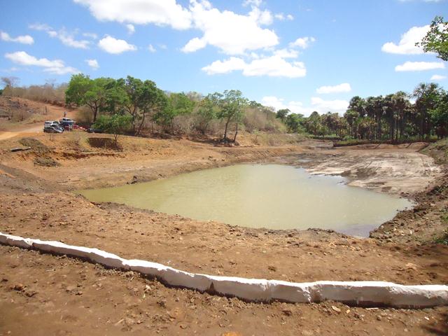 Dr. Zé Maria comemora com a População a Reforma do Tanque em Furta-Lhe a Volta - Imagem 37