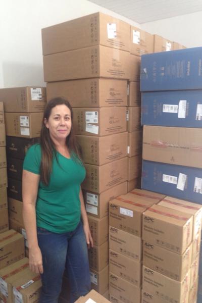 Secretária Municipal de Saúde recebe 44 novos computadores do Ministério da Saúde - Imagem 1