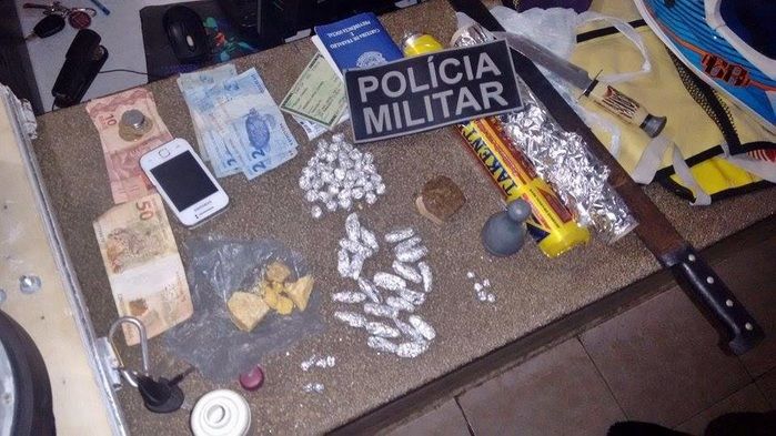 PM apreende maconha, crack e dinheiro em residência no litoral do Piauí - Imagem 8