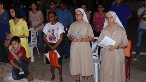 Centenas de devotos de Santo Inácio de Loyola participaram da ultima noite de novena ao padroeiro - Imagem 13