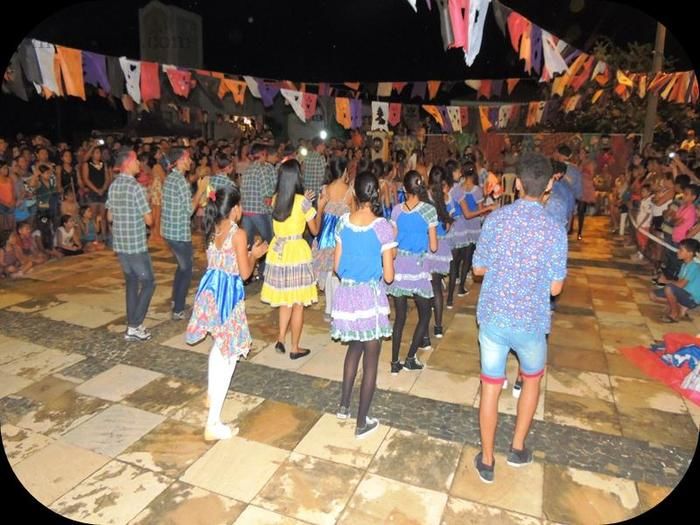 Público prestigia em massa o VII Festival Julino de Quadrilhas e Danças - Imagem 76