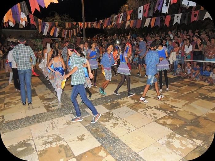 Público prestigia em massa o VII Festival Julino de Quadrilhas e Danças - Imagem 91