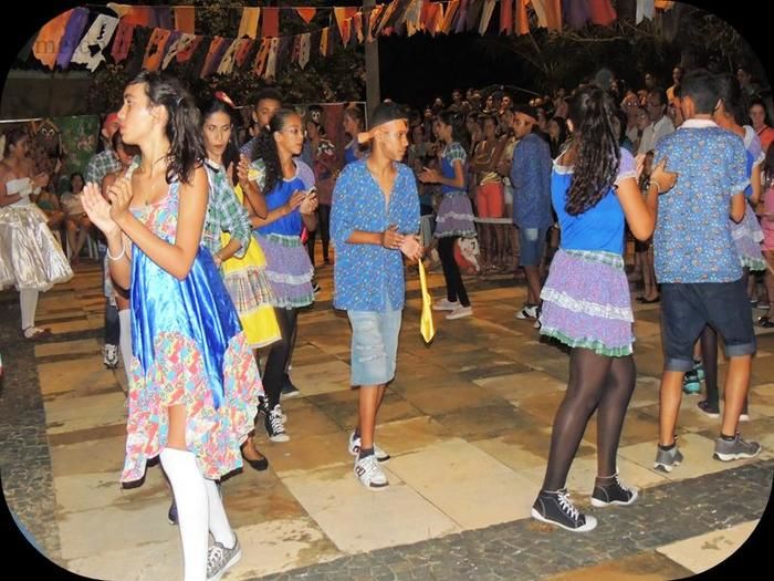 Público prestigia em massa o VII Festival Julino de Quadrilhas e Danças - Imagem 96