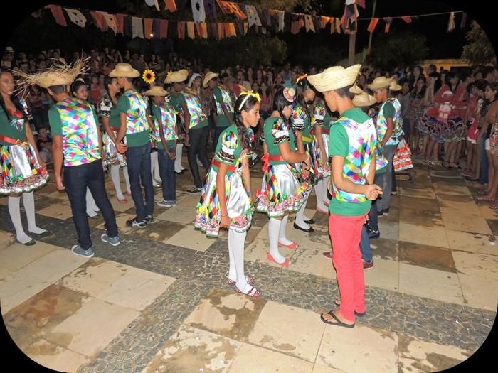 Público prestigia em massa o VII Festival Julino de Quadrilhas e Danças - Imagem 103