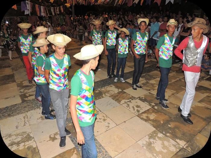 Público prestigia em massa o VII Festival Julino de Quadrilhas e Danças - Imagem 116