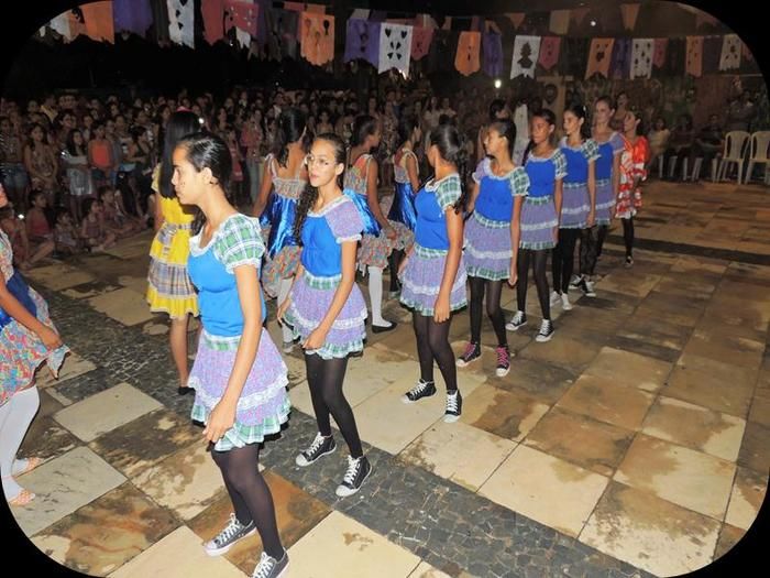 Público prestigia em massa o VII Festival Julino de Quadrilhas e Danças - Imagem 64