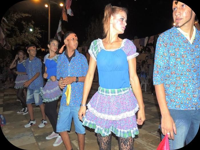 Público prestigia em massa o VII Festival Julino de Quadrilhas e Danças - Imagem 85